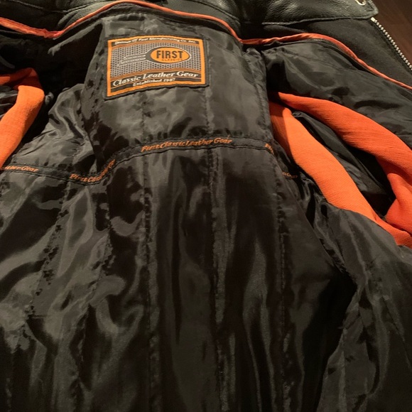 Ladies leather motorcycle jacket - Picture 9 of 9